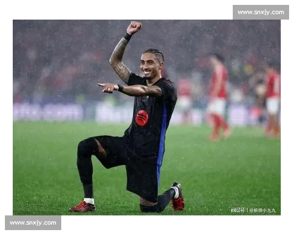 亚马尔冲金球:18 岁传奇与满堂喝彩 亚马尔冲金球:18 岁传奇与满堂喝彩