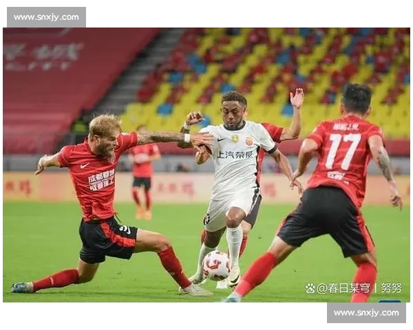 4-1 逆转登顶!成都蓉城 30 分钟狂轰 3 球打懵海港 4-1 逆转登顶!成都蓉城 30 分钟狂轰 3 球打懵海港